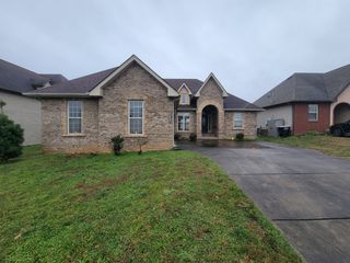 1586 Cobra Ln, Clarksville, TN 37042
