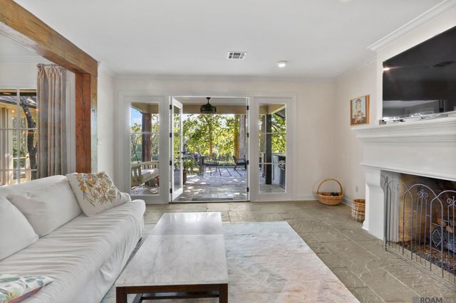 18260 S Mission Hills Ave, Baton Rouge, LA 70810