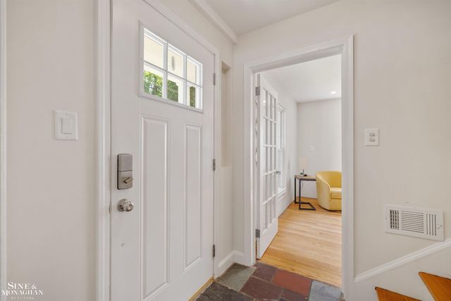 407 Lothrop Road, Grosse Pointe Farms, MI 48236