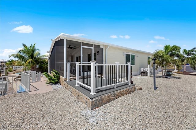 4677 Kahlua LN, Bonita Springs, FL 34134