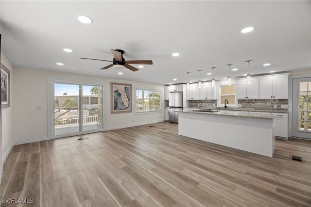 4677 Kahlua LN, Bonita Springs, FL 34134