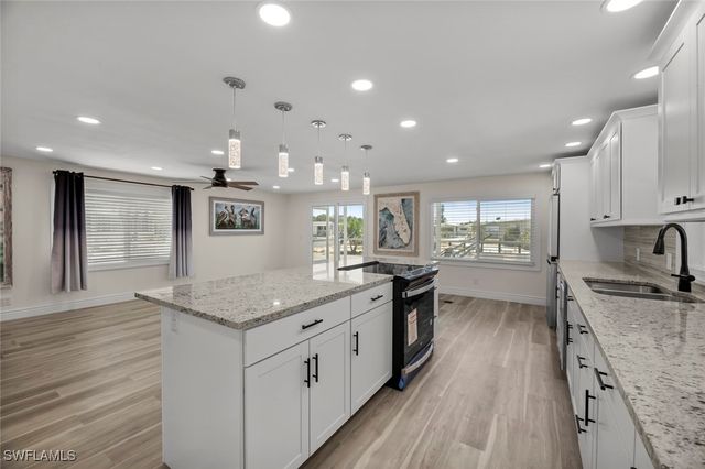 4677 Kahlua LN, Bonita Springs, FL 34134