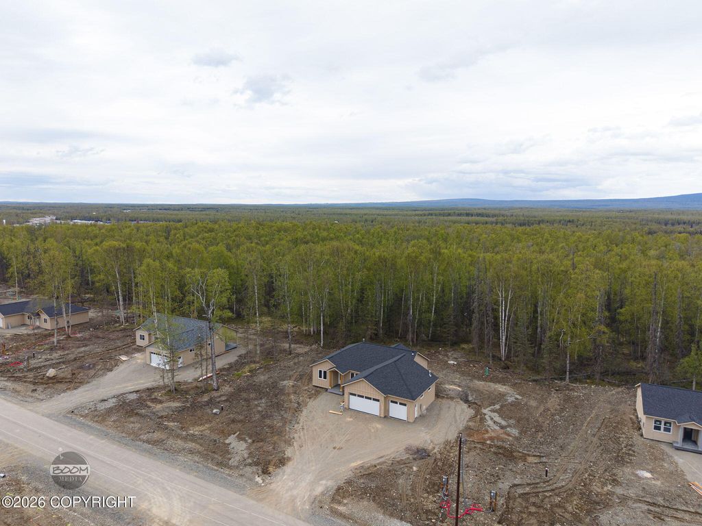 9379 W Palermo Circle, Wasilla, AK 99623
