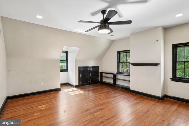 919 FRAZIER RD, Jenkintown, PA 19046