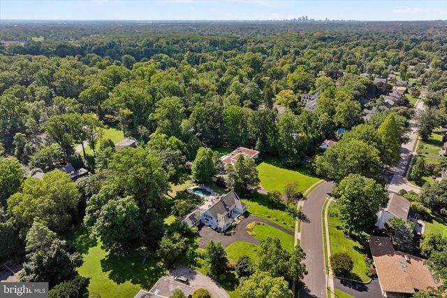 919 FRAZIER RD, Jenkintown, PA 19046