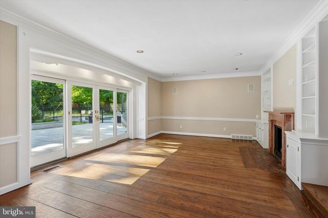 919 FRAZIER RD, Jenkintown, PA 19046