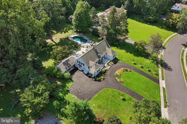 919 FRAZIER RD, Jenkintown, PA 19046