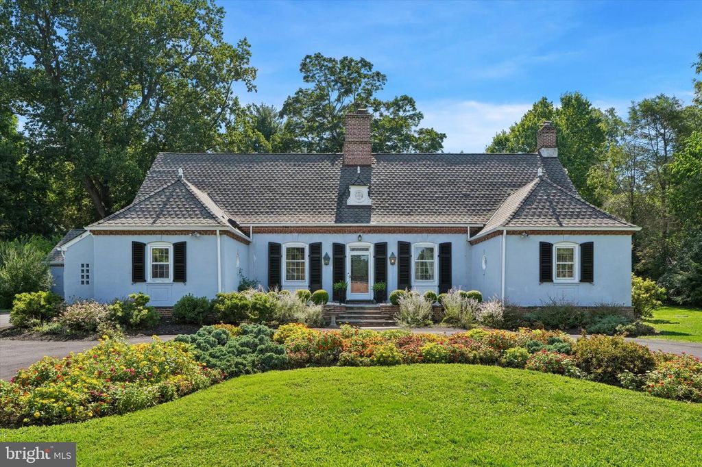 919 FRAZIER RD, Jenkintown, PA 19046