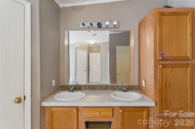 235 Misty Lane, Kannapolis, NC 28081