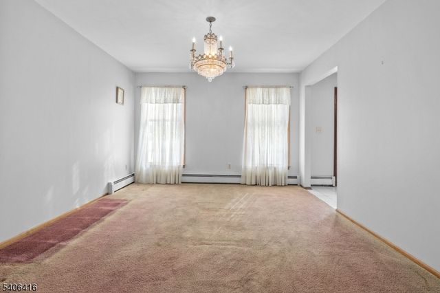 24 Rivendell Rd, Roxbury Twp., NJ 07876