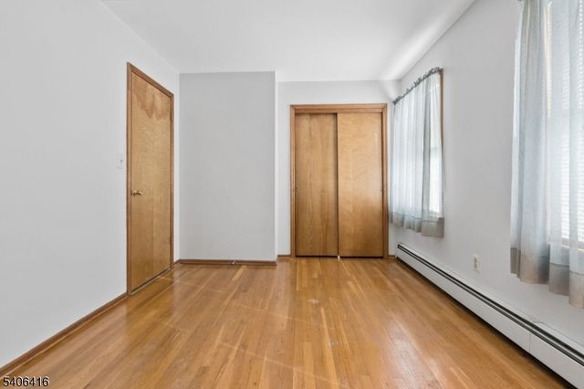 24 Rivendell Rd, Roxbury Twp., NJ 07876