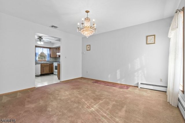 24 Rivendell Rd, Roxbury Twp., NJ 07876