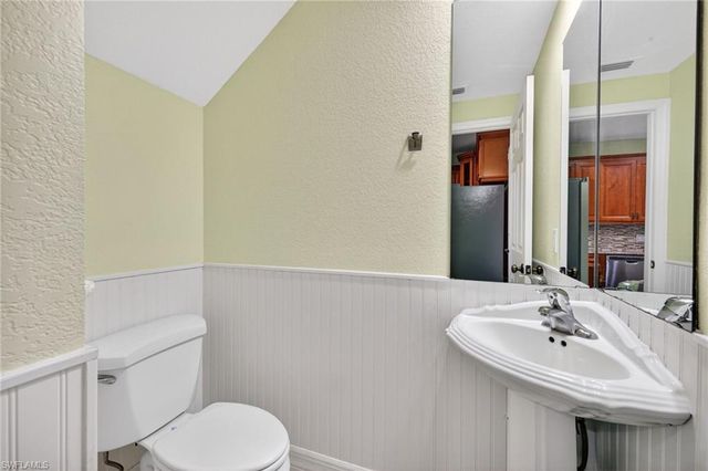 9824 Cristalino View WAY # 103, Fort Myers, FL 33908