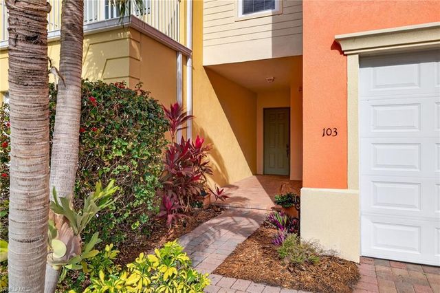 9824 Cristalino View WAY # 103, Fort Myers, FL 33908