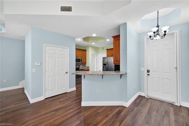 9824 Cristalino View WAY # 103, Fort Myers, FL 33908