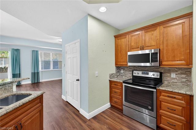 9824 Cristalino View WAY # 103, Fort Myers, FL 33908