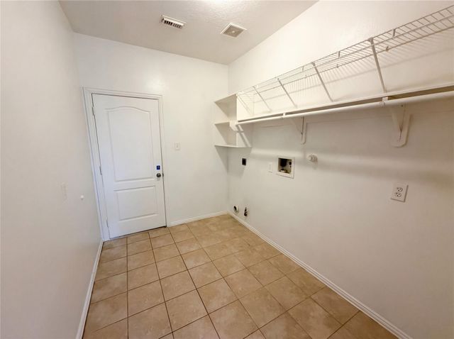 412 Green Cedar Drive, League City, TX 77573