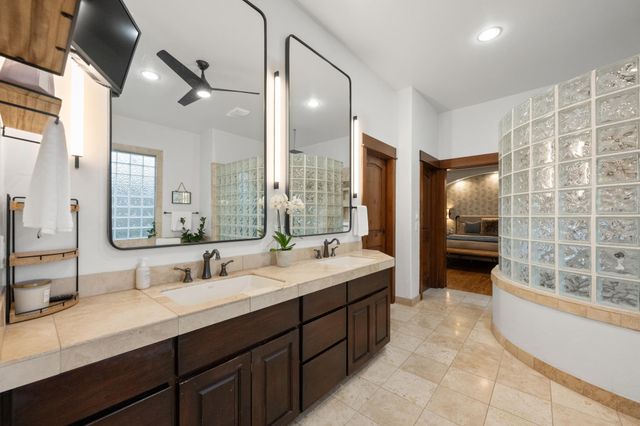 407 HURST CREEK RD, Lakeway, TX 78734