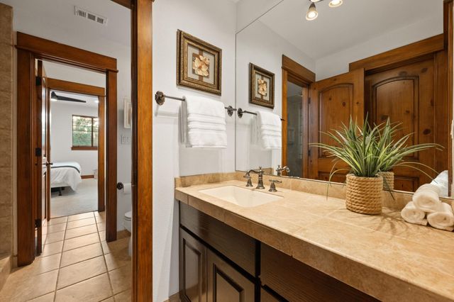 407 HURST CREEK RD, Lakeway, TX 78734