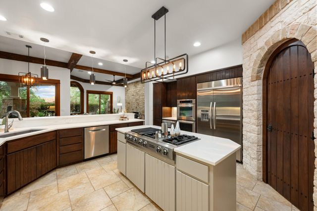 407 HURST CREEK RD, Lakeway, TX 78734