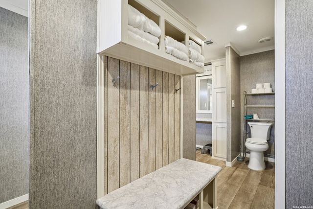 4045 Jakes Colony, Seguin, TX 78155