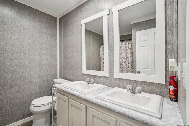 4045 Jakes Colony, Seguin, TX 78155