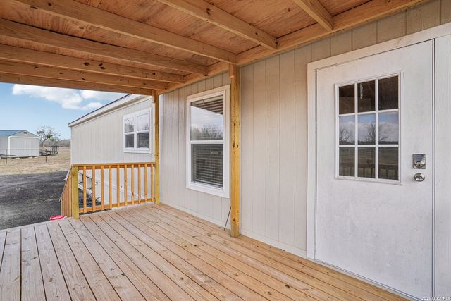 4045 Jakes Colony, Seguin, TX 78155