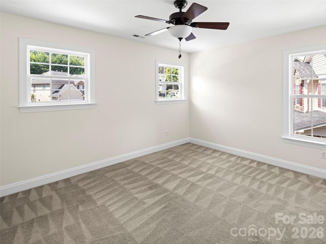 16 Stonebury Drive, Arden, NC 28704