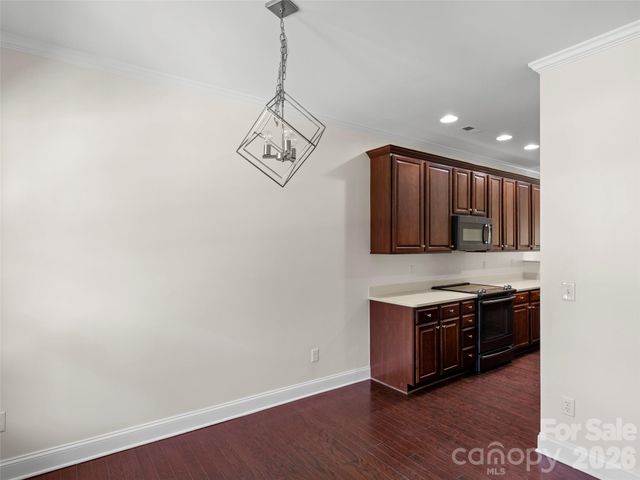 16 Stonebury Drive, Arden, NC 28704
