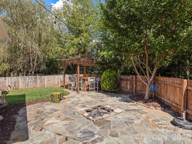 16 Stonebury Drive, Arden, NC 28704