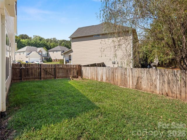 16 Stonebury Drive, Arden, NC 28704