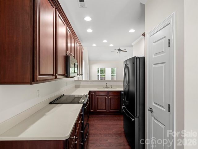 16 Stonebury Drive, Arden, NC 28704