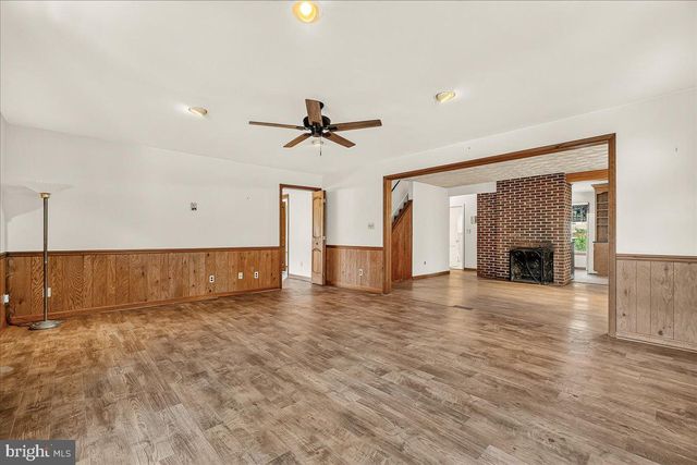 4814 HOLLYWOOD RD, College Park, MD 20740