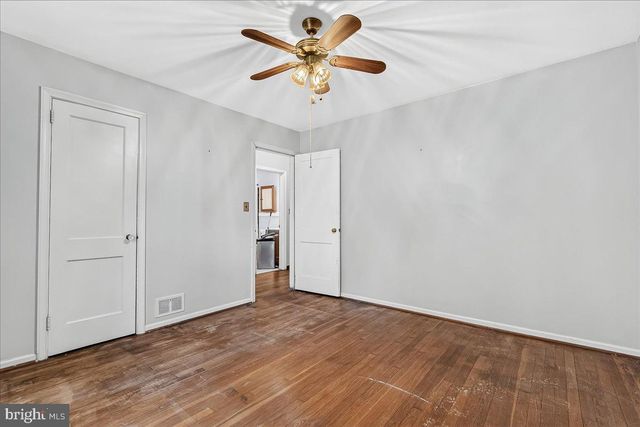 4814 HOLLYWOOD RD, College Park, MD 20740