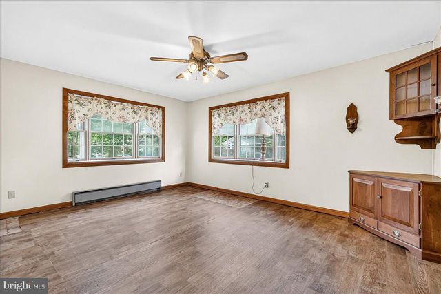 4814 HOLLYWOOD RD, College Park, MD 20740