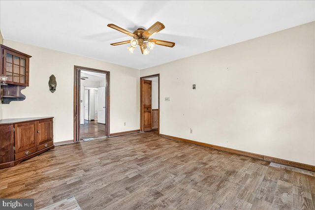4814 HOLLYWOOD RD, College Park, MD 20740