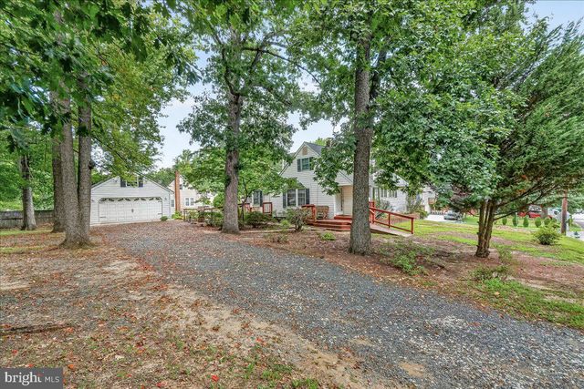 4814 HOLLYWOOD RD, College Park, MD 20740