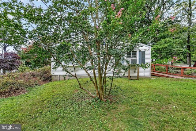 4814 HOLLYWOOD RD, College Park, MD 20740