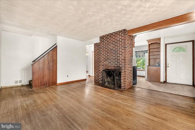 4814 HOLLYWOOD RD, College Park, MD 20740