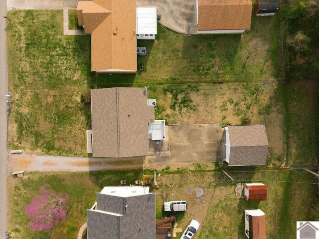 219 Seminole Drive, Paducah, KY 42001