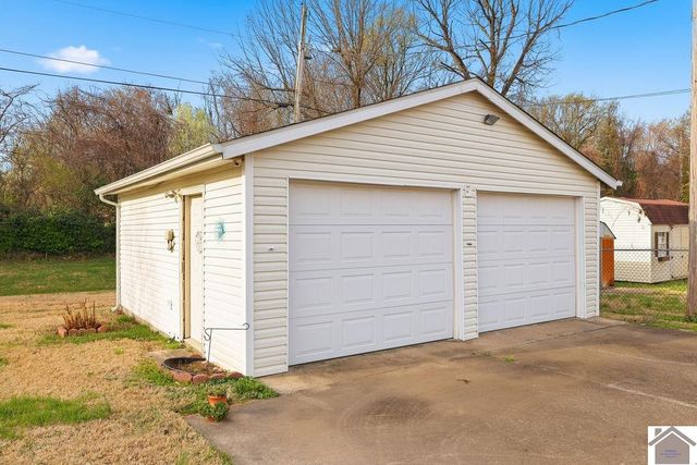 219 Seminole Drive, Paducah, KY 42001