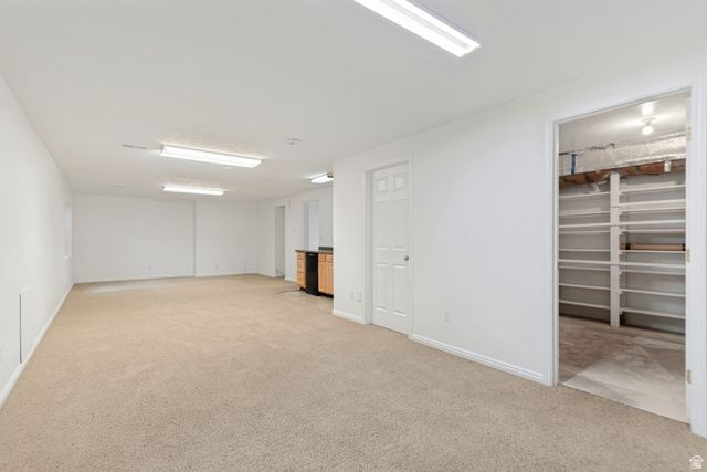1538 W WYNGATE PARK DR, South Jordan, UT 84095