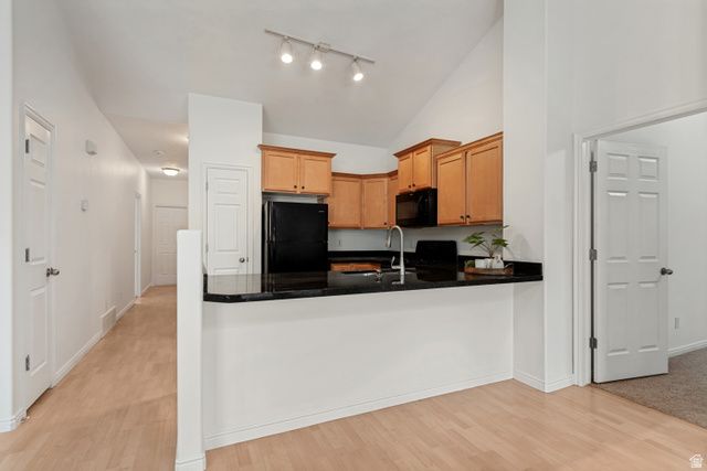 1538 W WYNGATE PARK DR, South Jordan, UT 84095