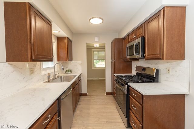 11391 Ronald Drive, Parma, OH 44130