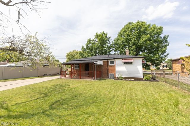 11391 Ronald Drive, Parma, OH 44130
