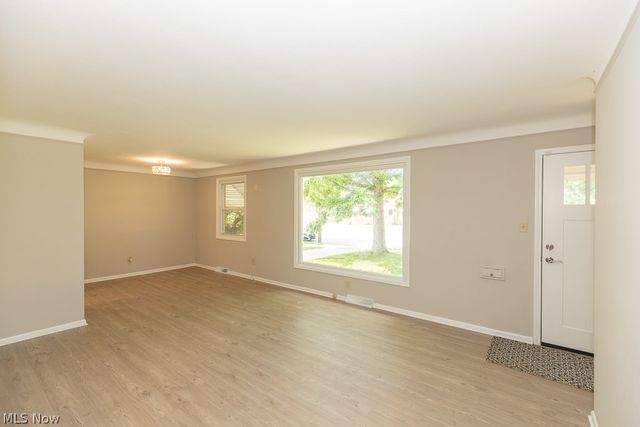 11391 Ronald Drive, Parma, OH 44130