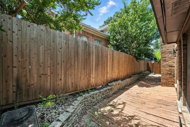 300 Saint Emelion Court, Irving, TX 75038