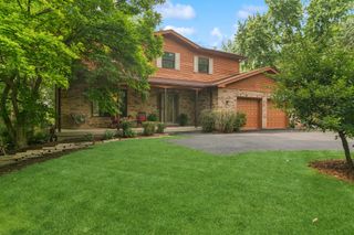 37 Wychwood Lane, South Barrington, IL 60010