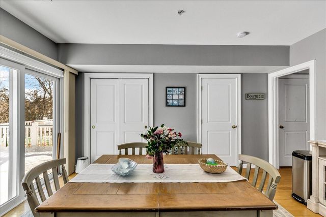 3 Honora Lane UNIT 3, Buzzards Bay, MA 02532