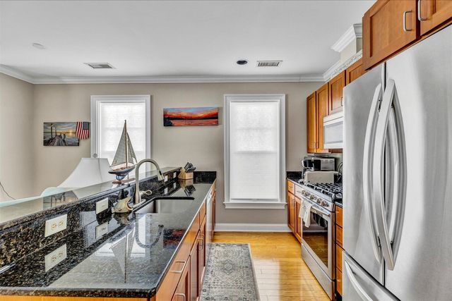 3 Honora Lane UNIT 3, Buzzards Bay, MA 02532